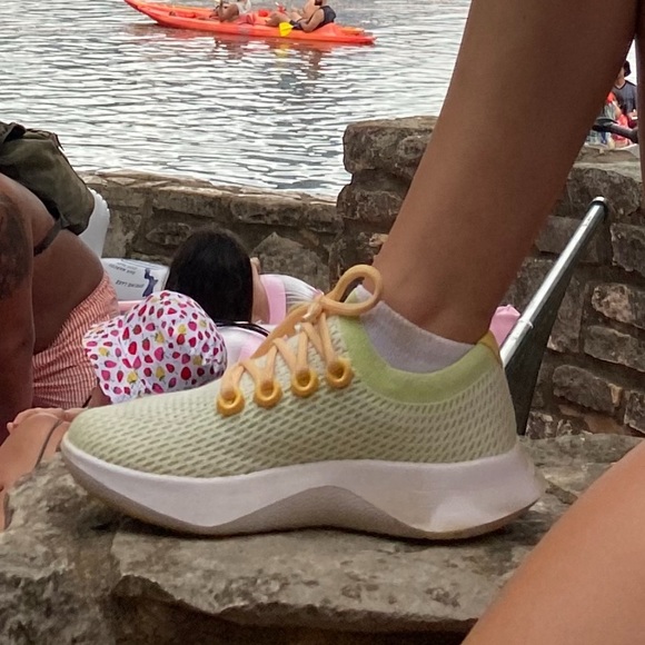 ALLBIRDS Tree Dasher / Gaia (White Sole) / Size 6 - Picture 5 of 6